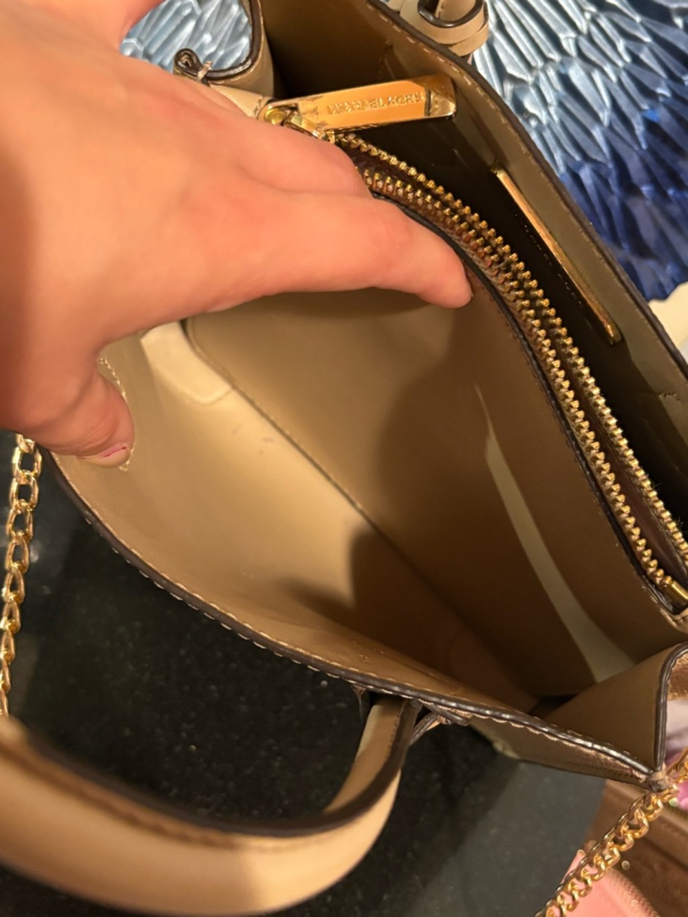 Michael Kors Tan Mercer Crossbody Bag NO WALLET w/ Chain Strap - Picture 6 of 10